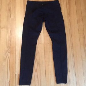 Lululemon Black Yoga Pants with pockets size 10